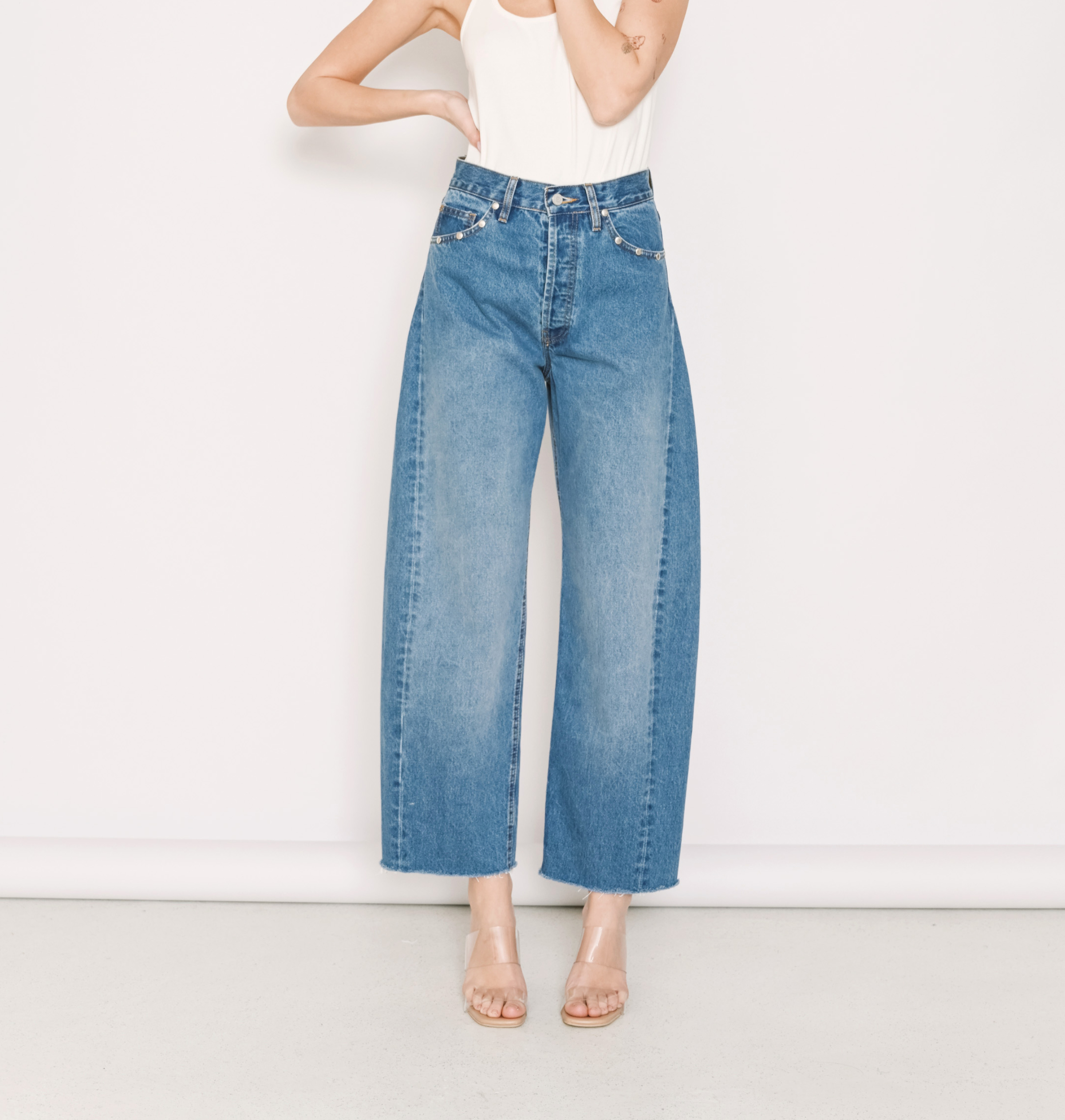Gwen medium studded