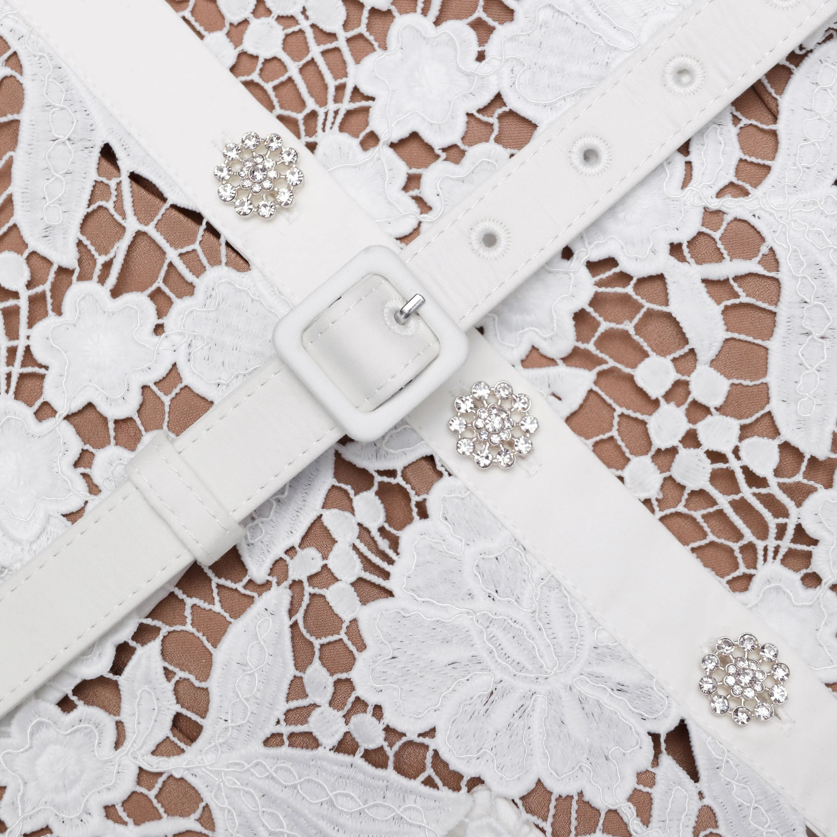 White Lace Collared Midi φόρεμα 